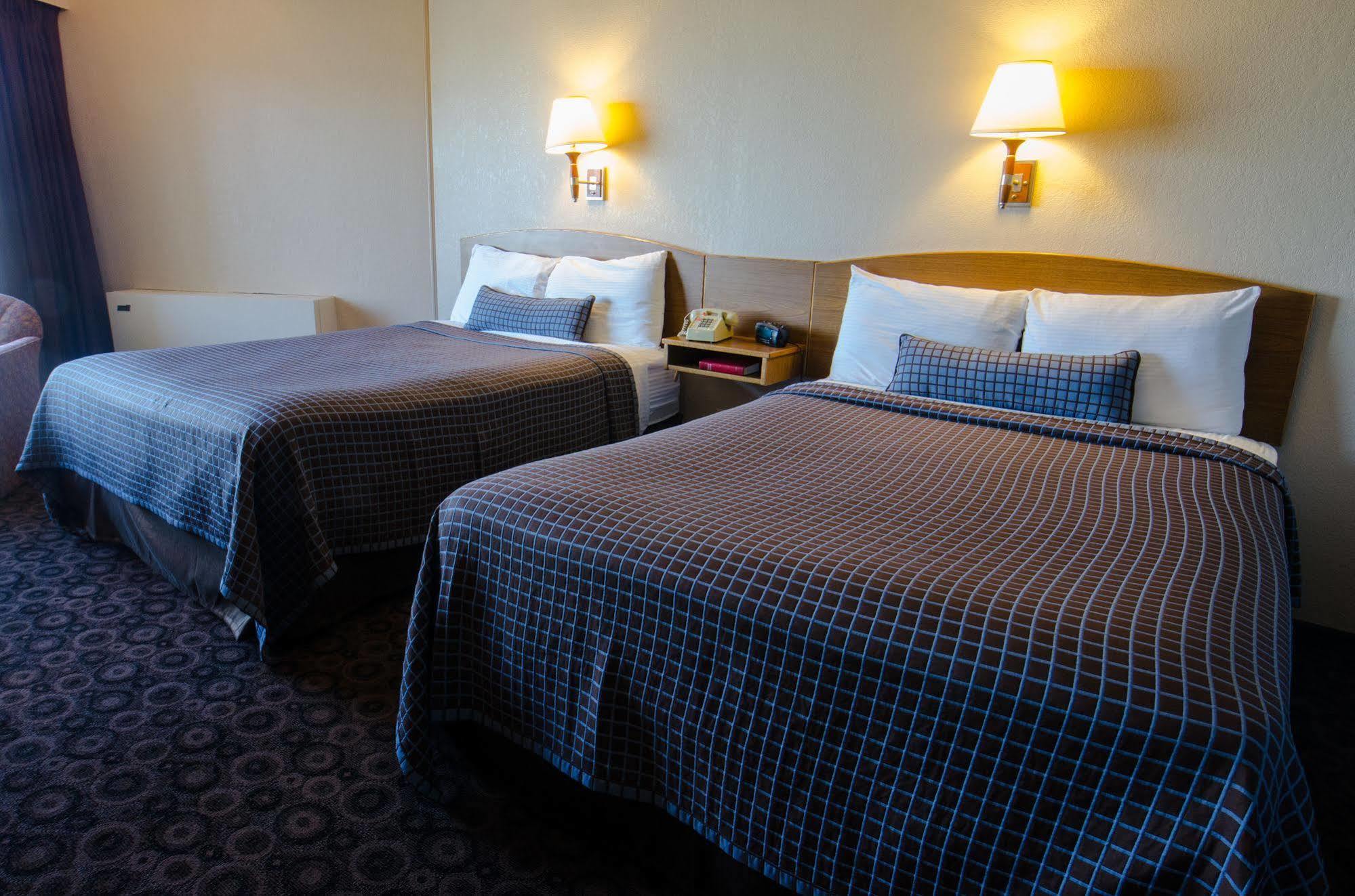 El Rancho Hotel Williston Eksteriør bilde